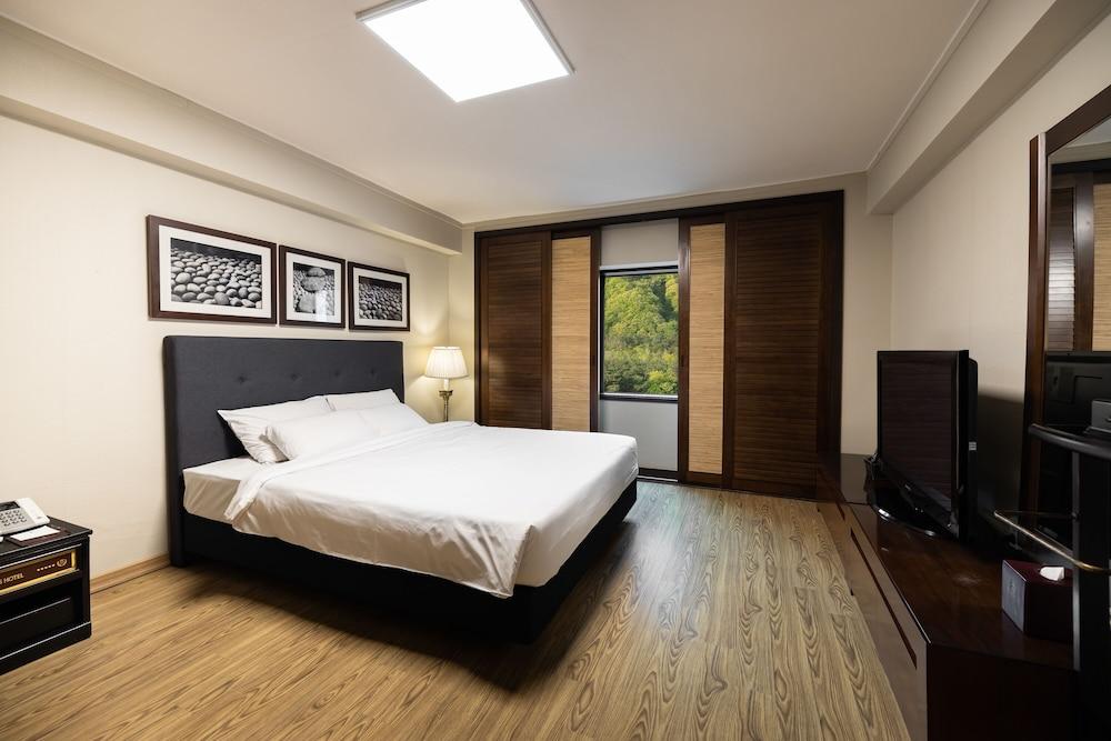 סוקצ'ו Kensingtonhotel Seorak מראה חיצוני תמונה