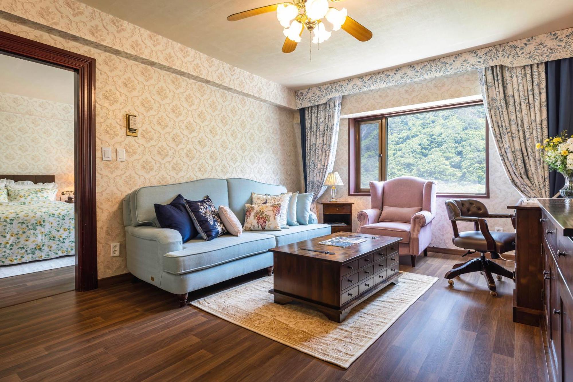 סוקצ'ו Kensingtonhotel Seorak מראה חיצוני תמונה